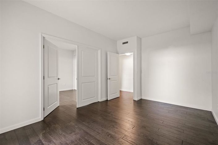 Image No.32-3 Bed Apartment for sale