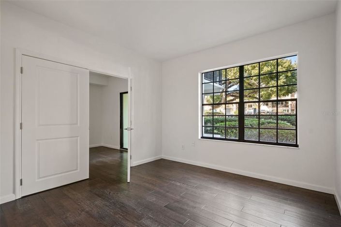 Image No.35-3 Bed Apartment for sale