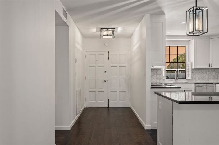 Image No.8-3 Bed Apartment for sale