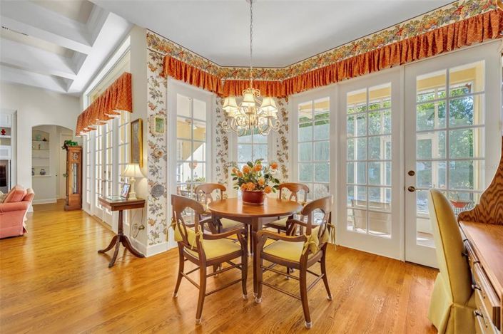 Image No.14-3 Bed House for sale