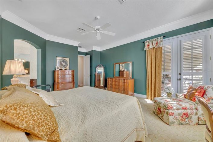 Image No.20-3 Bed House for sale