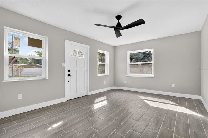 Image No.16-Maison de 5 chambres à vendre à Saint John