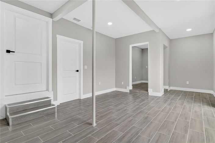 Image No.28-5 Bed House for sale