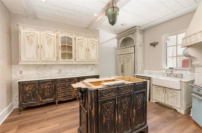 Image No.15-4 Bed House for sale