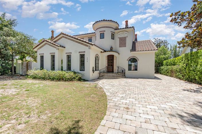 Image No.2-4 Bed House for sale