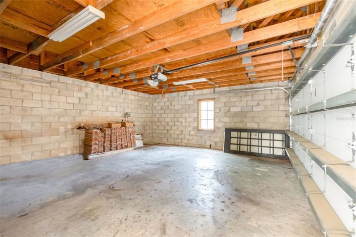 Image No.42-4 Bed House for sale