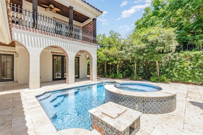 Image No.50-4 Bed House for sale