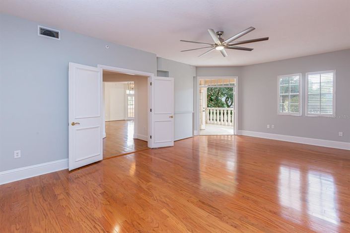 Image No.11-3 Bed Apartment for sale