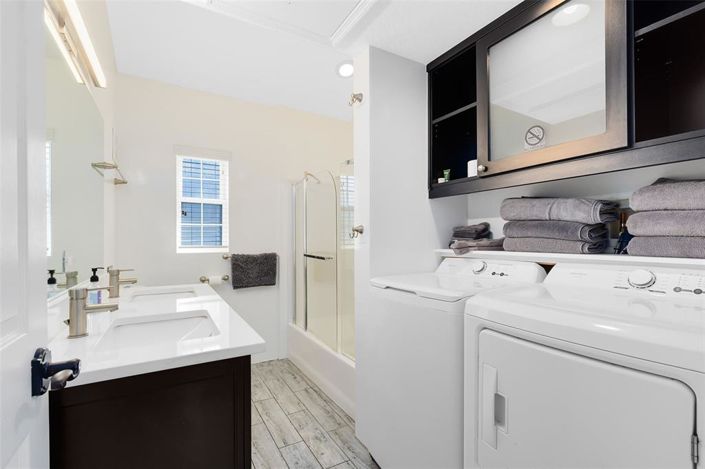 Image No.12-6 Bed House for sale