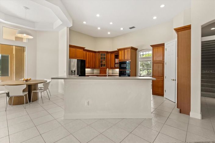 Image No.11-4 Bed House for sale