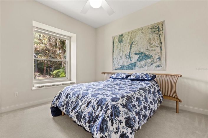 Image No.22-4 Bed House for sale