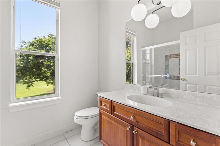 Image No.24-4 Bed House for sale