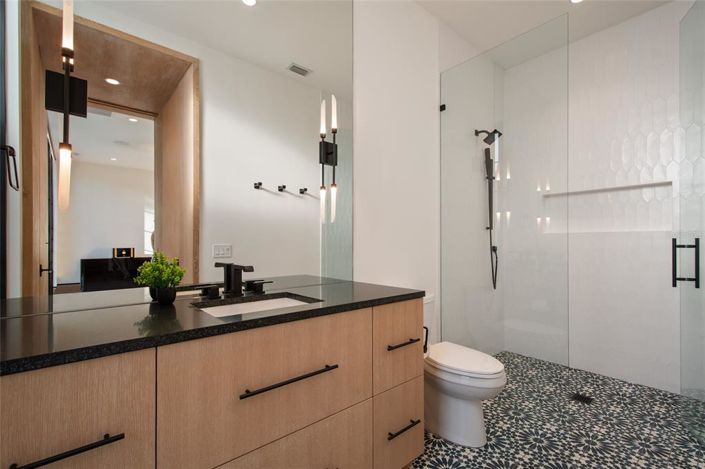 Image No.45-4 Bed House for sale