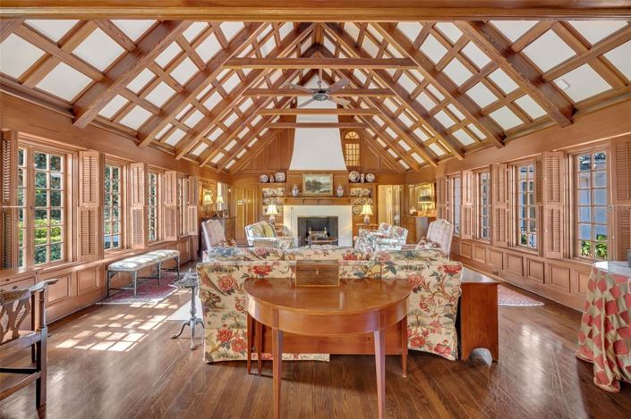 Image No.5-6 Bed House for sale