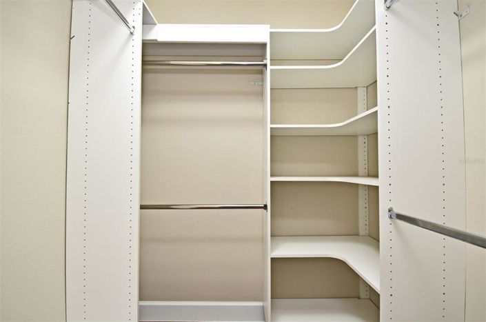 Image No.36-4 Bed House for sale