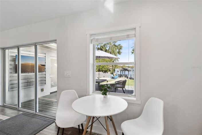 Image No.13-2 Bed House for sale