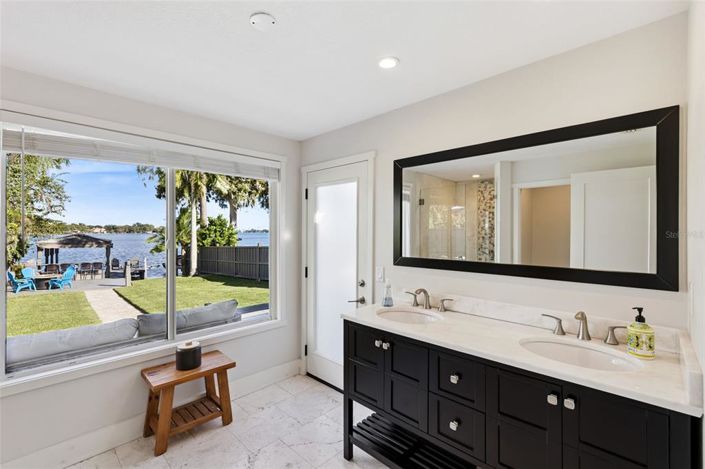 Image No.17-2 Bed House for sale