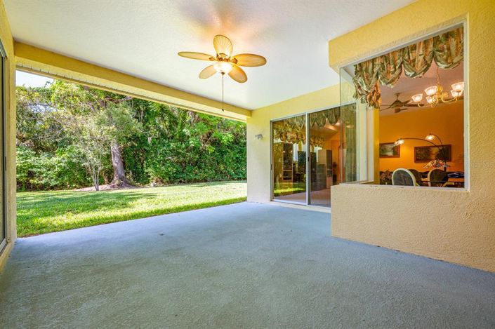 Image No.26-5 Bed House for sale