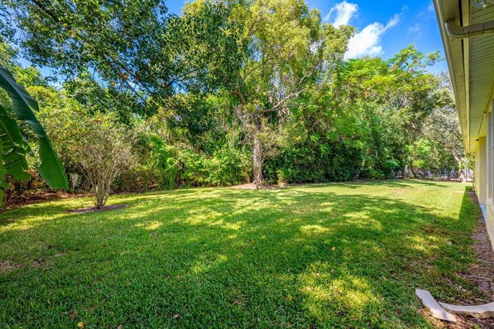 Image No.28-5 Bed House for sale