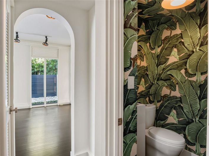 Image No.17-4 Bed House for sale