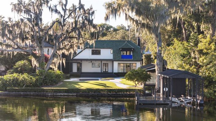 Image No.2-4 Bed House for sale