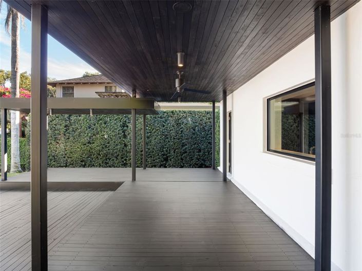 Image No.35-4 Bed House for sale