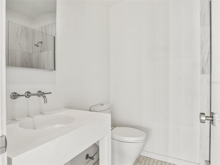 Image No.42-4 Bed House for sale