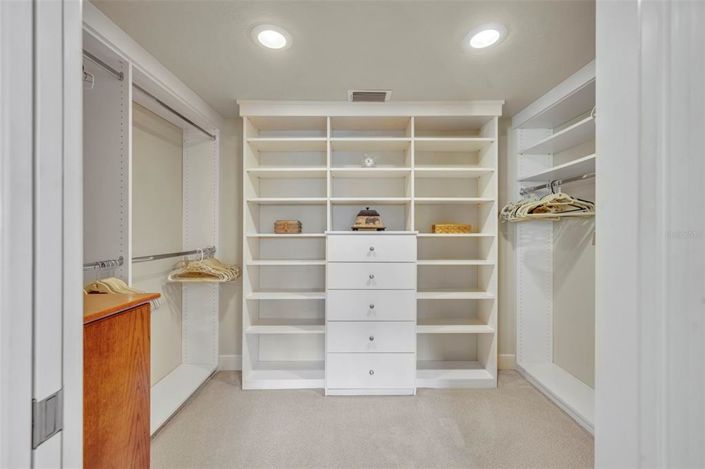 Image No.22-2 Bed Apartment for sale