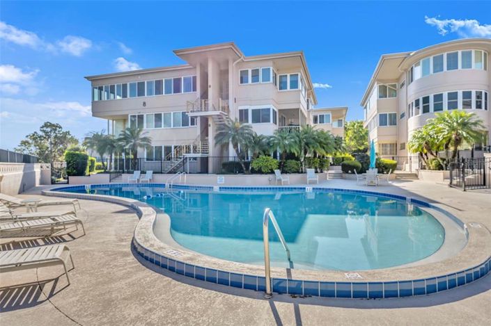 Image No.30-2 Bed Apartment for sale