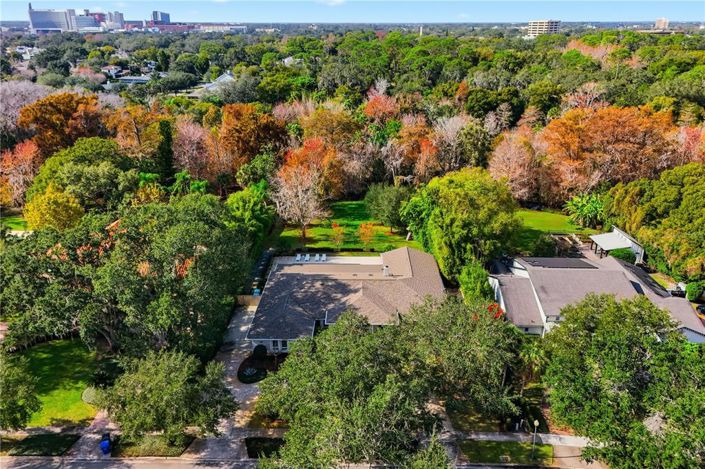 Image No.51-5 Bed House for sale