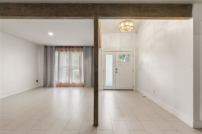 Image No.11-4 Bed House for sale