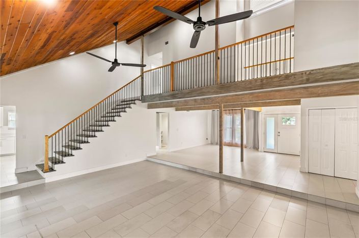 Image No.17-4 Bed House for sale