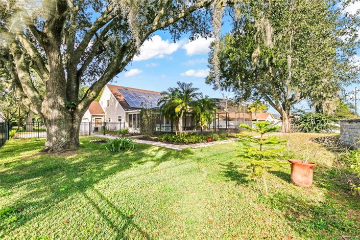 Image No.27-4 Bed House for sale