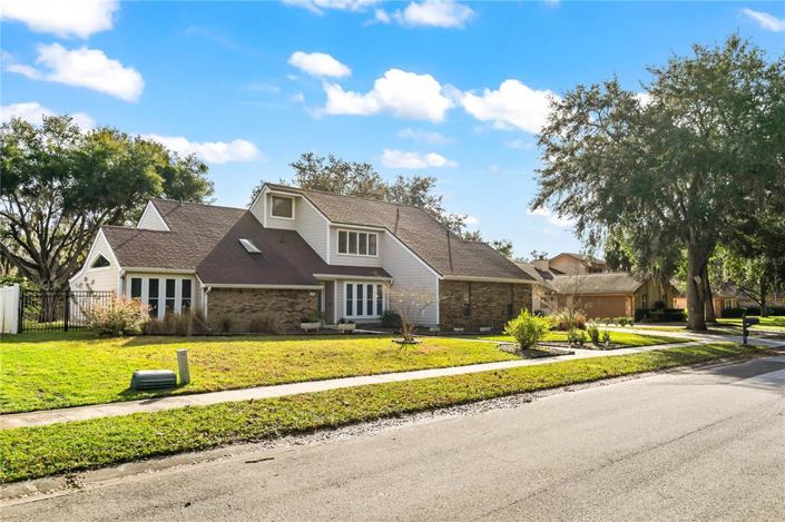 Image No.31-4 Bed House for sale