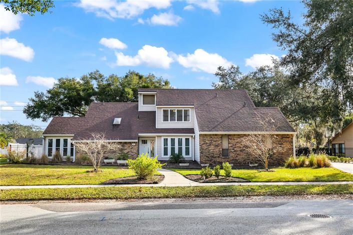 Image No.32-4 Bed House for sale