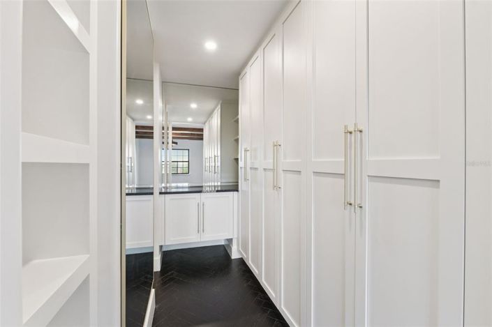 Image No.24-2 Bed Apartment for sale