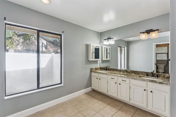 Image No.17-Maison de 4 chambres à vendre à Saint John