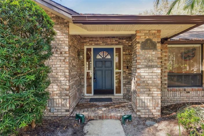 Image No.2-Maison de 4 chambres à vendre à Saint John