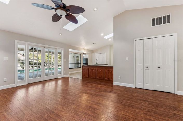 Image No.9-Maison de 4 chambres à vendre à Saint John