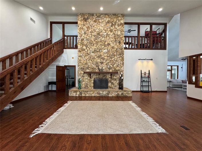 Image No.13-4 Bed House for sale