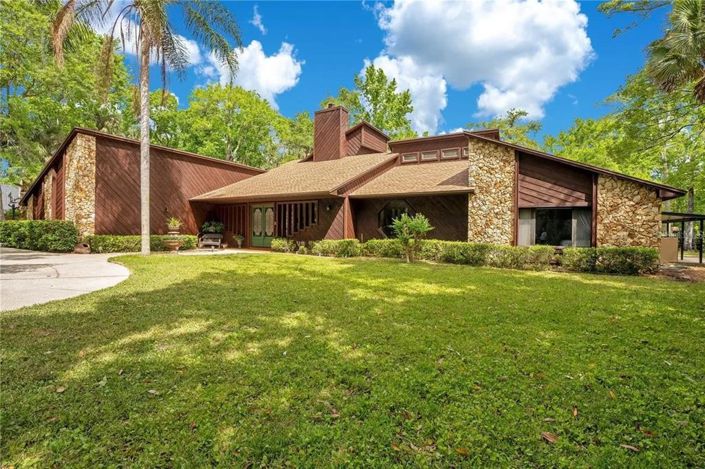 Image No.3-4 Bed House for sale