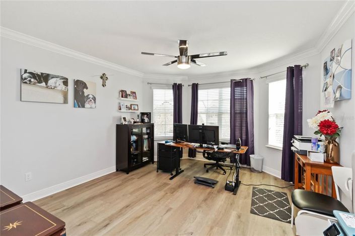 Image No.36-5 Bed House for sale