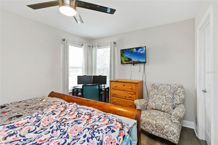 Image No.41-5 Bed House for sale