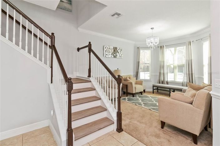 Image No.6-5 Bed House for sale