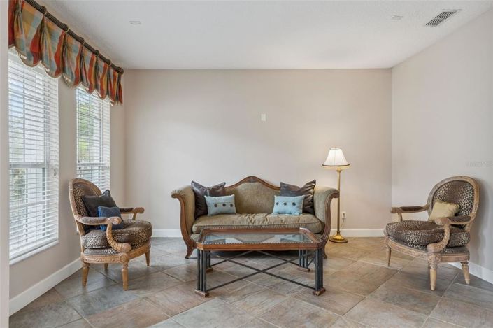 Image No.9-Maison de 6 chambres à vendre à Saint John