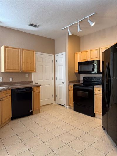 Image No.10-Appartement de 2 chambres à vendre à Saint John