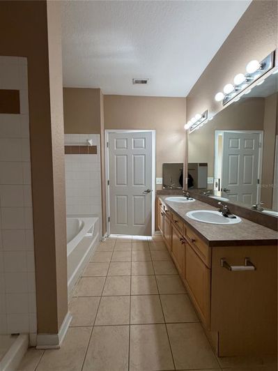 Image No.45-Appartement de 2 chambres à vendre à Saint John