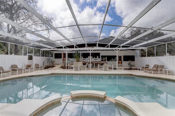 Image No.32-4 Bed House for sale