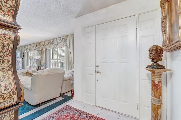 Image No.54-4 Bed House for sale