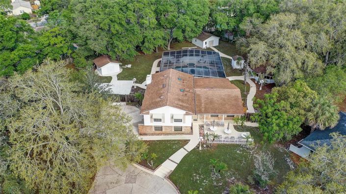 Image No.8-4 Bed House for sale